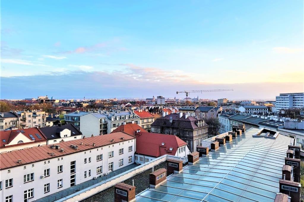 Exclusive Penthouse Near Citycenter 120M2 +Netflix Krakow Exterior photo